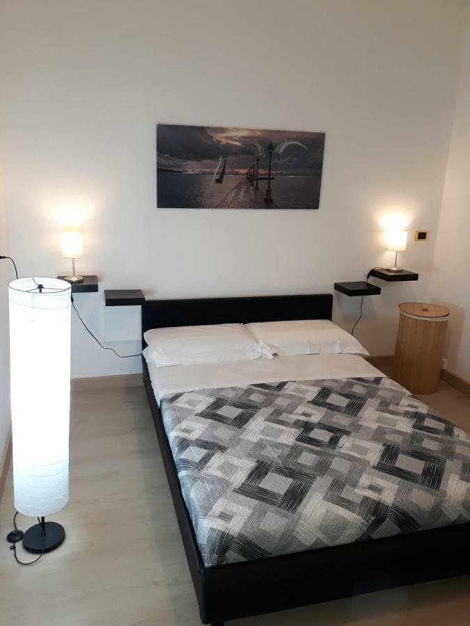 מטרה Rooms Center Wolf - Matrimoniale E Comunicanti מראה חיצוני תמונה